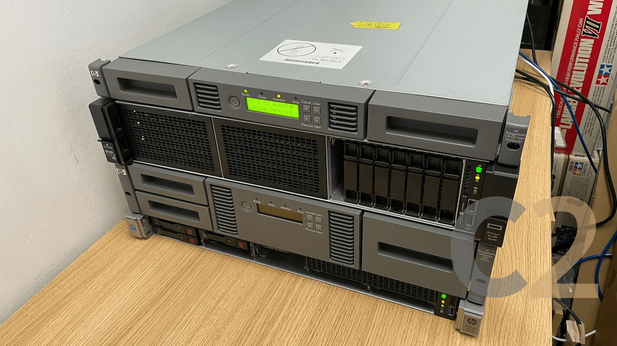 (特價一台)(USED) HPE DL360 G9 XEON E5-2680 v4 x 2 8G DDR4 2400T Non HP x 4 480G-SSD SAS 12Gbps x 3 P440AR 2G 500w x 2 - C2 Computer